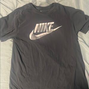 Nike Men's Black T-Shirt